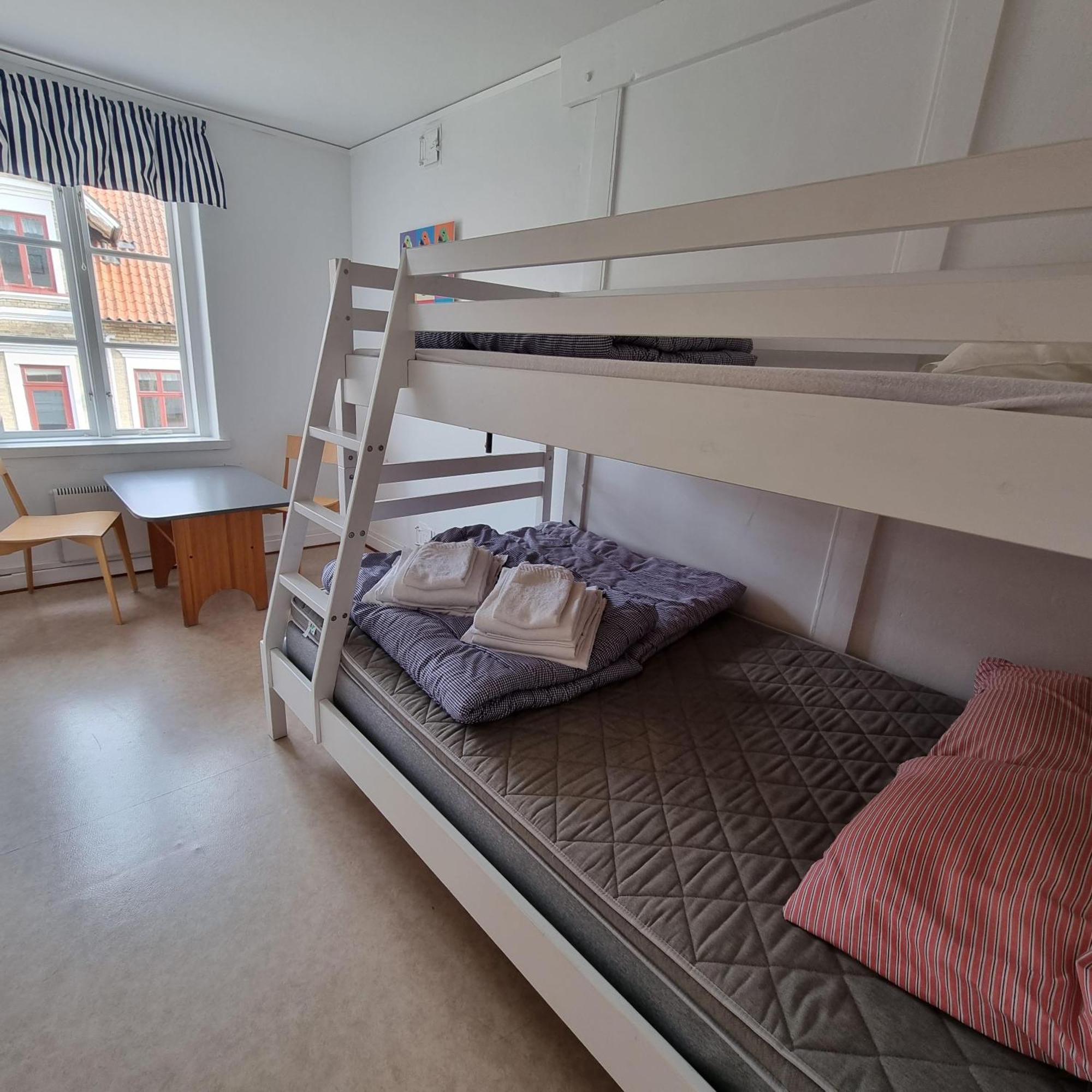 Ahus B&B Och Vandrarhem Zimmer foto