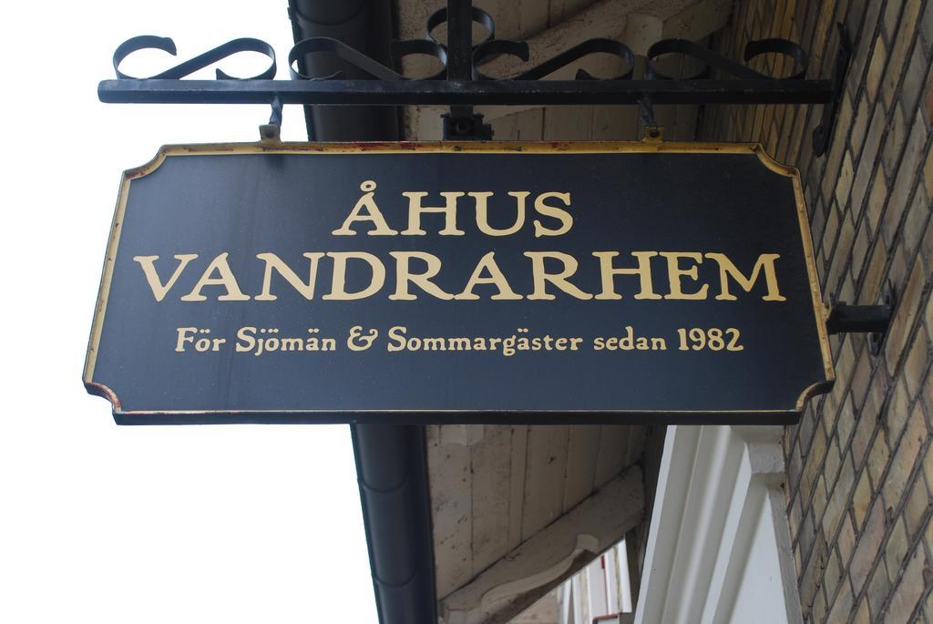 Ahus B&B Och Vandrarhem Exterior foto